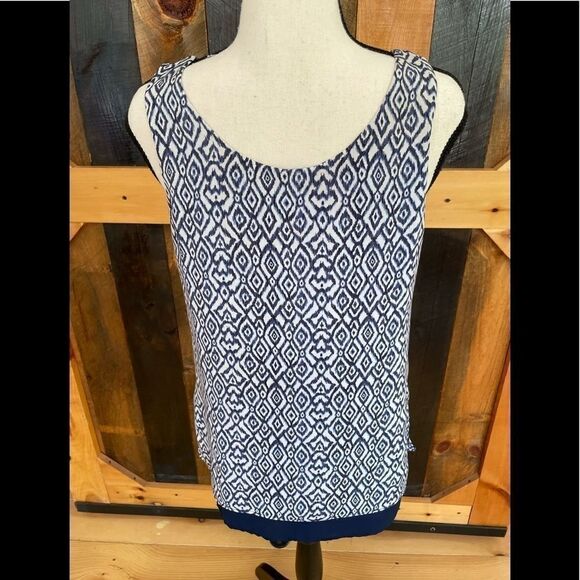 KENAR sleeveless tank style top with sheer overlay - Picture 5 of 5